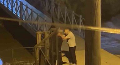 Bursa'da sokak ortasında kavga