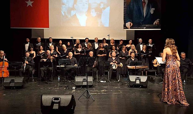 Bursa'da Zeki Müren şarkıları gecesi