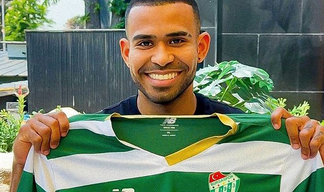 Bursaspor'da 4 yıllık yabancı hasreti bitti: Juergen Elitim, resmen Timsah oldu
