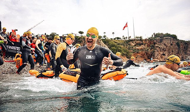 Büyükşehir Belediyesi, X-WATERS Antalya'ya ikinci kez ev sahipliği yaptı