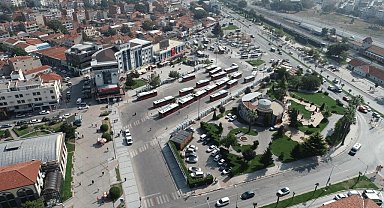 Büyükşehir Belediyesi yeni düzenlemeler ile toplu taşıma ağını rahatlatıyor