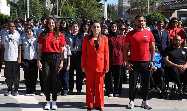 Büyükşehir Belediyesi'nde 19 Mayıs töreni