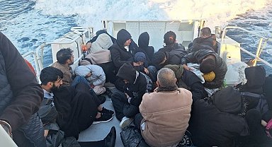 Çanakkale'de mobil radarın tespit ettiği 31 kaçak göçmen yakalandı
