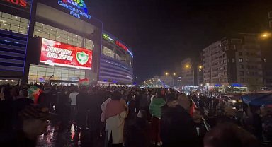 Ceylan Karavil Park AVM'de şampiyonluk coşkusu