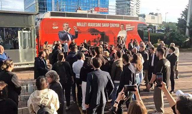 CHP Genel Merkezi önünde basın mensuplarına saldırı
