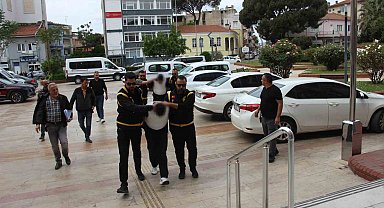 Cinayet şüphelisi abi-kardeş tutuklandı