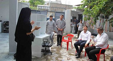 Cizre'de öğrenciler akranları için önce üretti sonra evine götürüp teslim etti