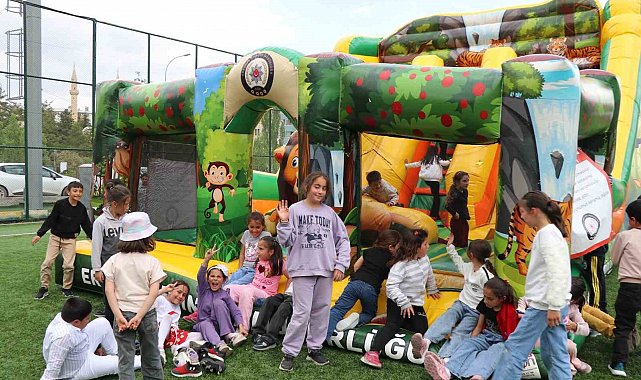 Çocuklar gönüllerince ve doyasıya eğlendi
