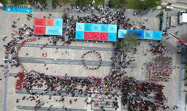 Çorum'da 19 Mayıs coşkuyla kutlandı