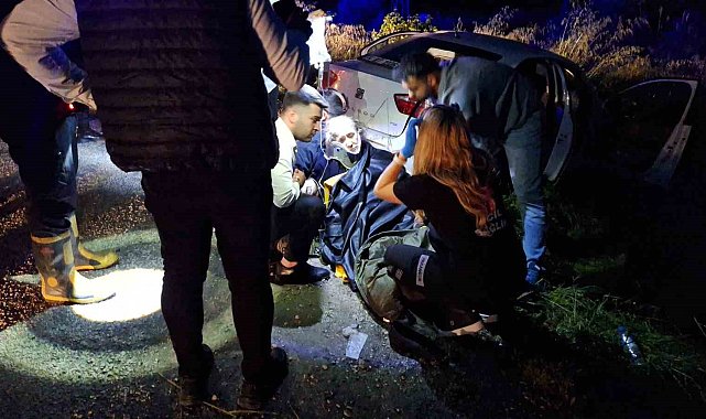Çorum'da iki otomobil çarpıştı: 1'i ağır 7 yaralı