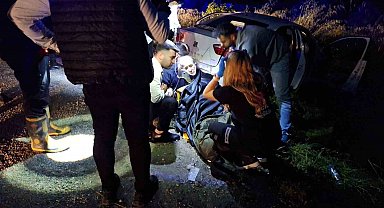 Çorum'da iki otomobil çarpıştı: 1'i ağır 7 yaralı