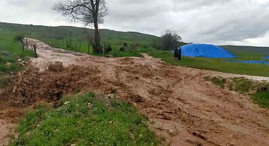 Çorum'da sağanak etkili oldu: Dereler taştı, tarım arazileri su altında kaldı