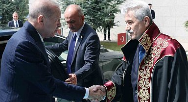Cumhurbaşkanı Erdoğan: "Anayasayı darbecilerin veya seçkinlerin belirleyip topluma dayattıkları bir çerçeve olmaktan çıkarıp toplumun kendisinin belirleyip devlete deklare ettiği bir metne dönüştürmek zorundayız"
