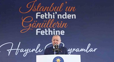 Cumhurbaşkanı Erdoğan, "İstanbul'un fethi dünyanın gözbebeği bir şehirde karanlığın aydınlığa tebdilidir"