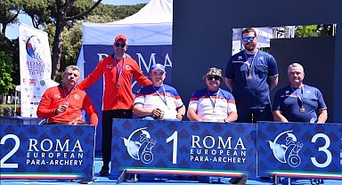 Denizlili milli sporcu Roma'da iki gümüş madalya kazandı