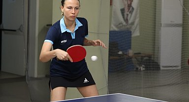 Dereceye giren sporcular, ödüllerine kavuştu