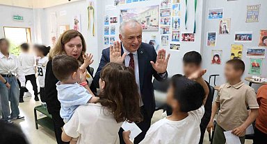Devlet korumasındaki çocuklara bayram ziyareti