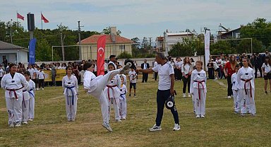 Didim'deki kutlamalarda gösteriler büyük beğeni topladı