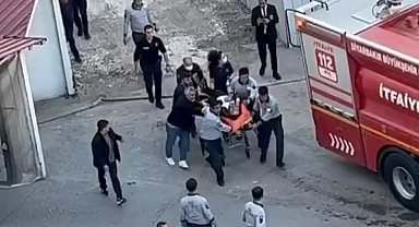 Diyarbakır'da inşaat halindeki otelde yangın: 13 kişi dumandan etkilendi
