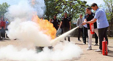 Diyarbakır'da öğrencilere afet eğitimi ve yangın tatbikatı