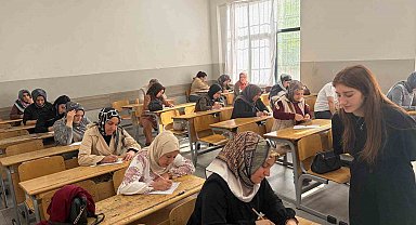 Diyarbakır'da veliler okudukları kitaptan sınava tabii tutuldu