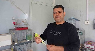 Doğadan yakaladığı kuşla başlayan merakını 30 yıldır sürdürüyor