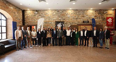 Doğal Şehirler Birliği Başkanı, Yetişkin oldu