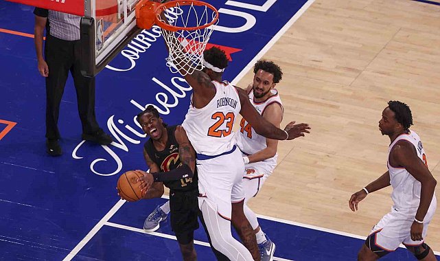 Doğu Konferansı final serisinde ilk maç New York Knicks'in