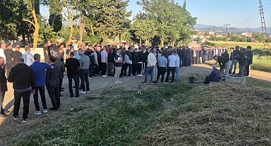 Edirne'de asırlık bayramlaşma geleneği yaşatıldı: Yüzlerce kişi aynı anda bayramlaştı