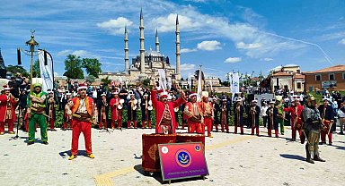 Edirne'de fetih coşkusu: Selimiye Meydanı'nda mehteran konseri düzenlendi