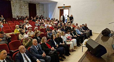 Edirne'de koruyucu aile tanıtımı türküler eşliğinde yapıldı