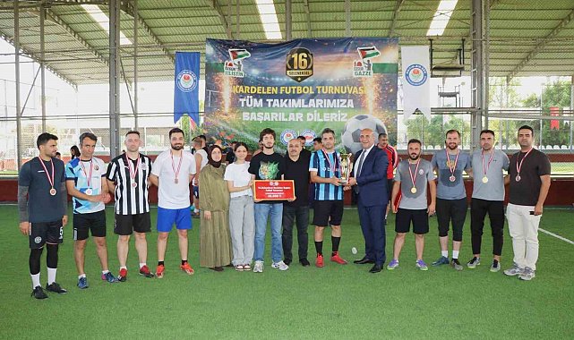 Eğitim-Bir-Sen Adana tarafından düzenlenen 16. Kardelen Futbol Turnuvası tamamlandı