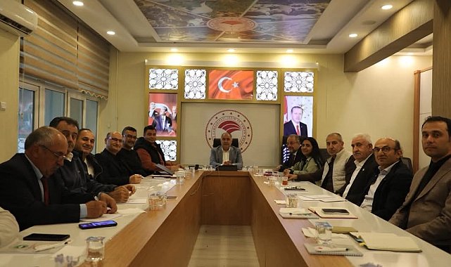 Elazığ'da meyvecilik sektörü masaya yatırıldı