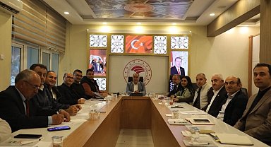 Elazığ'da meyvecilik sektörü masaya yatırıldı
