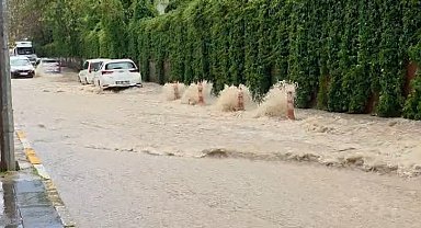 Elazığ'da sağanak yağış etkili oldu
