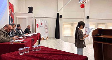 Elazığ'da şiir okuma yarışması