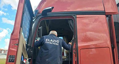 Elazığ'da tır şoförü aracının içinde ölü bulundu