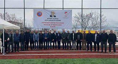 Elazığ'da UEFA Kaleci B Antrenör Eğitim Programı başladı