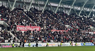 Elazığspor'dan taraftarlara çağrı: Bordo-Beyaz renklerle tribünde yer alalım