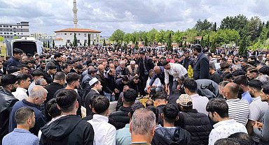Elektrik akımına kapılarak hayatını kaybeden muhtar defnedildi