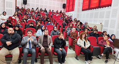 Emet MYO'da Çocuk Gelişimi konferansı