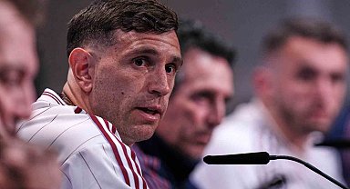 Emiliano Martinez: "Beraber mücadele ettiğimizde herkesi yenebiliriz"
