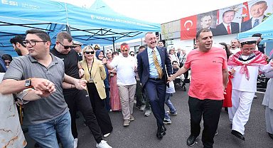 En özel birlik: Özel gençlere kına yakıldı, halaylar çekildi