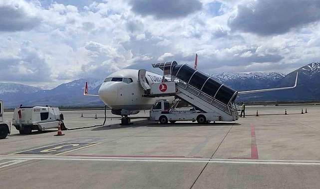 Erzincan Yıldırım Akbulut Havalimanı'nda nisanda 35 binin üzerinde yolcuya hizmet verildi