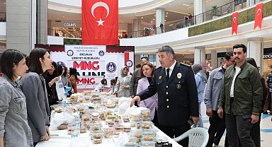 Erzurum'da emniyet mensuplarının eşlerinden hayır çarşısı