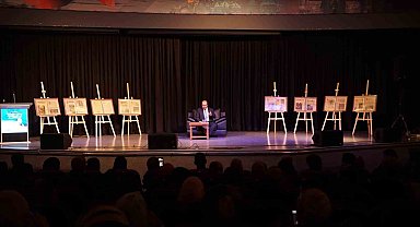Erzurum'da "Zor Zamanda Konuşan Adam: Necip Fazıl Kısakürek" programına yoğun ilgi