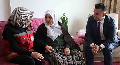 Erzurum'da şehit annesine anlamlı bayram hediyesi