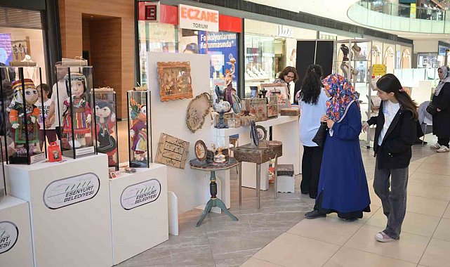 Esenyurt Belediyesi'nden Anneler Günü'ne özel el emeği sergisi