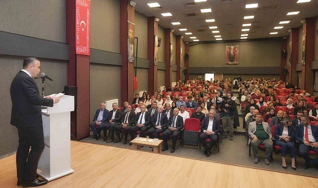 Esenyurt'ta Kağıt Kalem Oyunları Turnuvası finali düzenlendi
