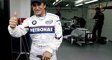 Eski Formula 1 sürücüsü Zanardi, hayatını kaybetti